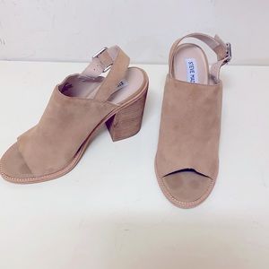 Steve Madden Suede Wedges